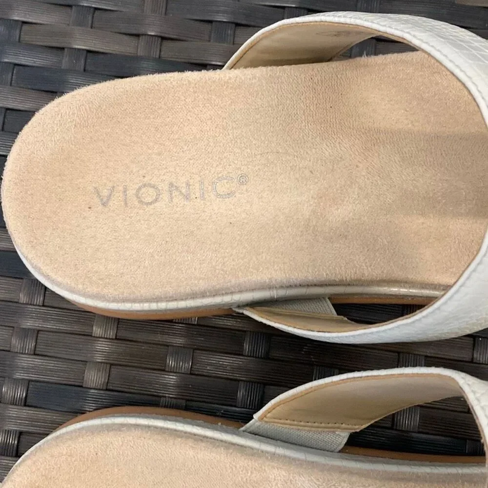 Vionic Serra jeweled sandals women’s size 11